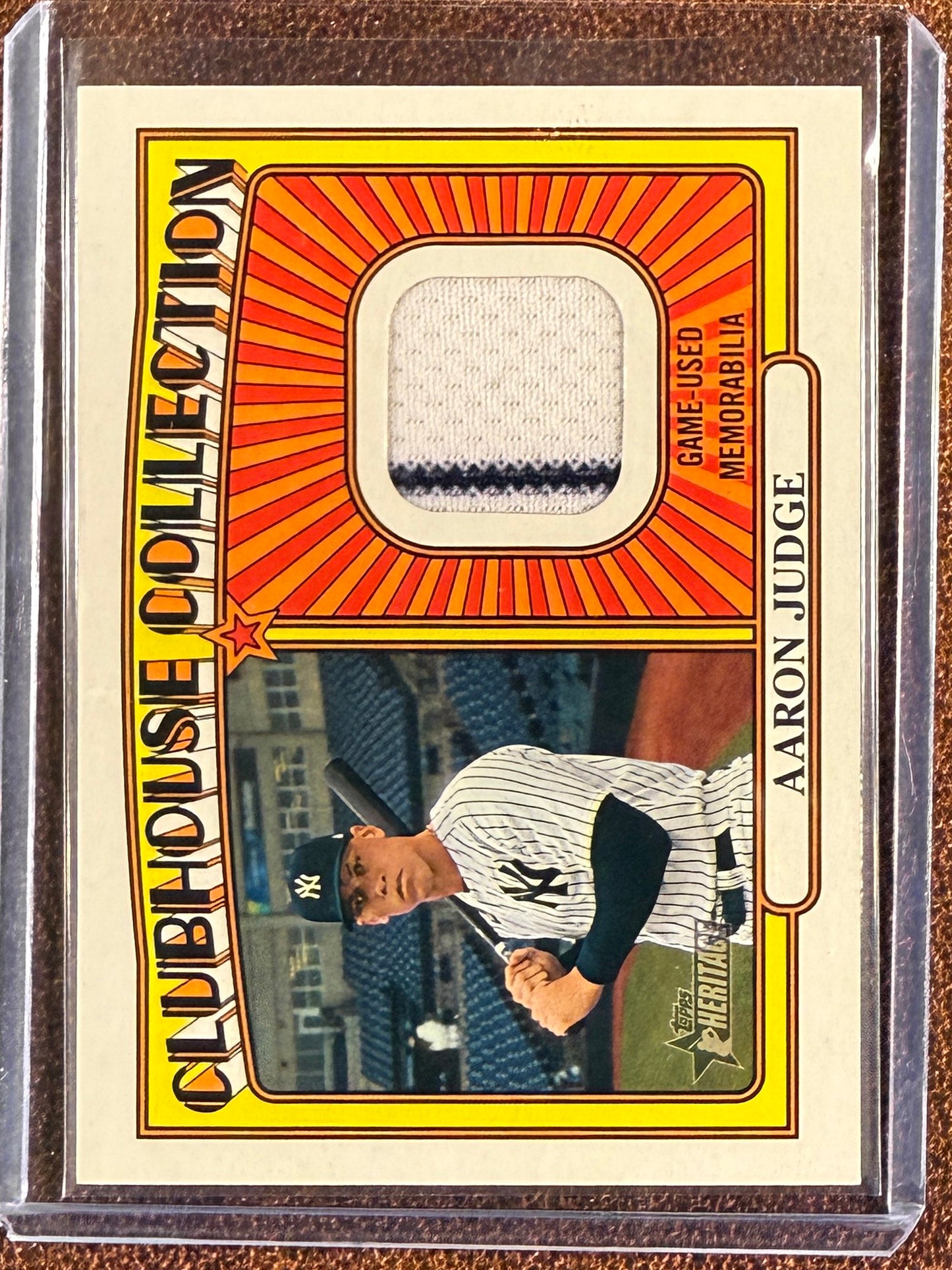 Aaron Judge - 2021 Topps Heritage - Clubhouse Collection RELIC - Yankees