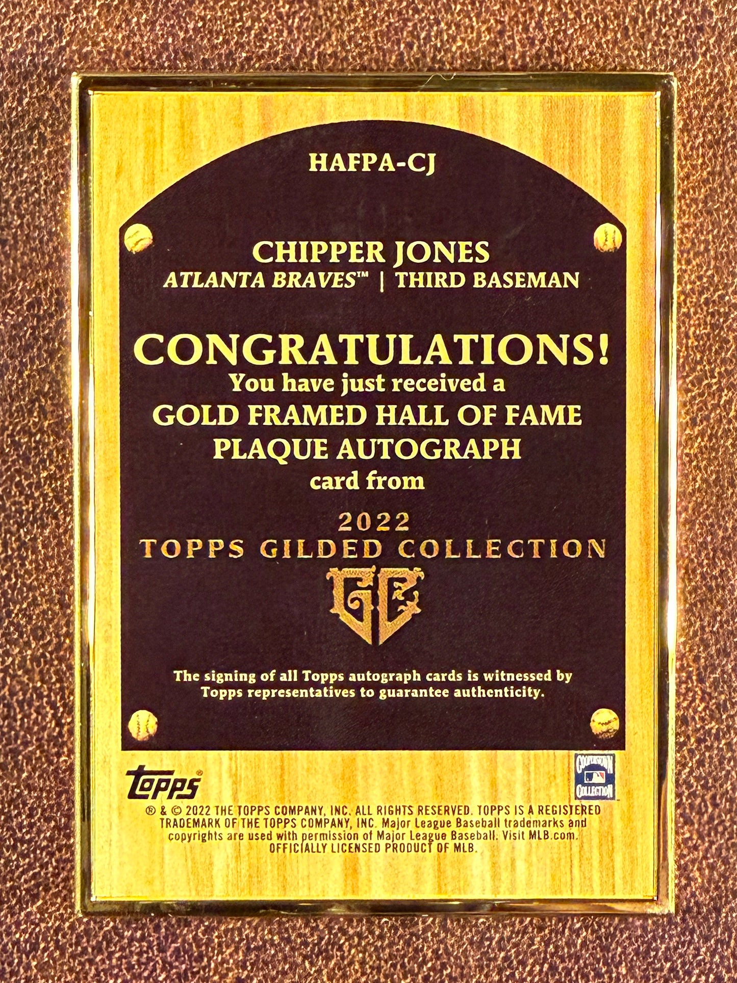 Chipper Jones - 2022 Topps Gilded - GOLD Framed Hall of Fame AUTO /10 - Braves