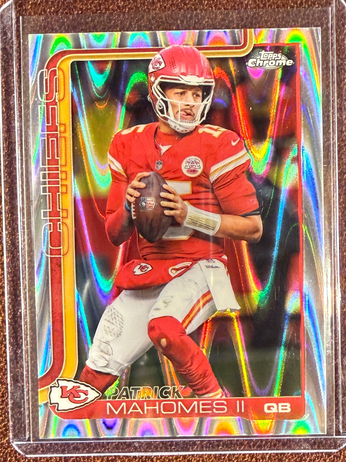 Patrick Mahomes - 2025 Topps Chrome - Raywave - Chiefs