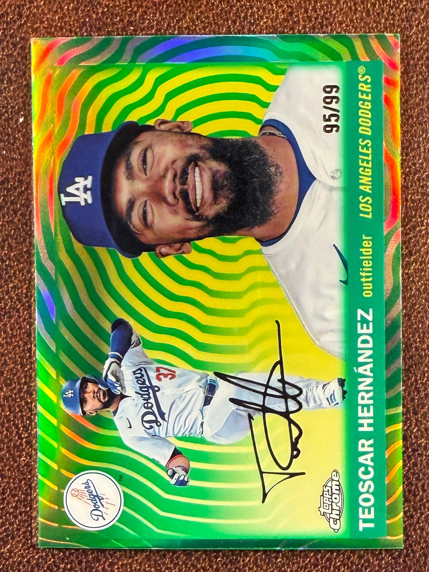 Teoscar Hernandez - 2025 Topps Chrome Platinum - GREEN Vibrations Refractor /99 - Dodgers