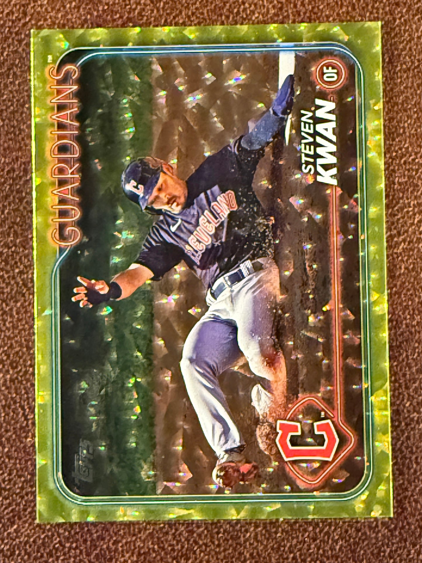 Steven Kwan - 2024 Topps Series 1 - YELLOW Crackle /50 - Guardians