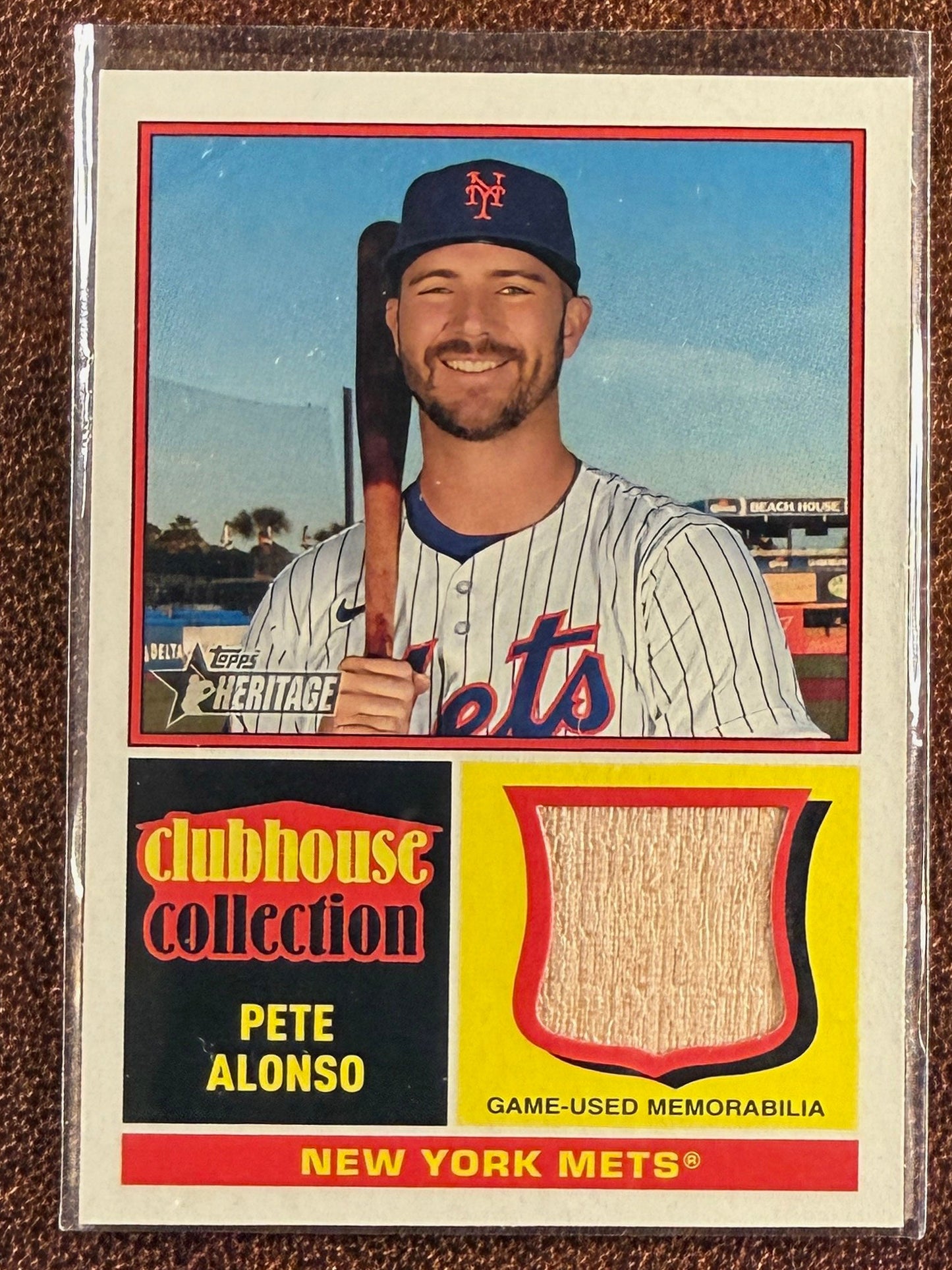 Pete Alonso - 2025 Topps Heritage - Clubhouse Collection Game-Used RELIC - Mets