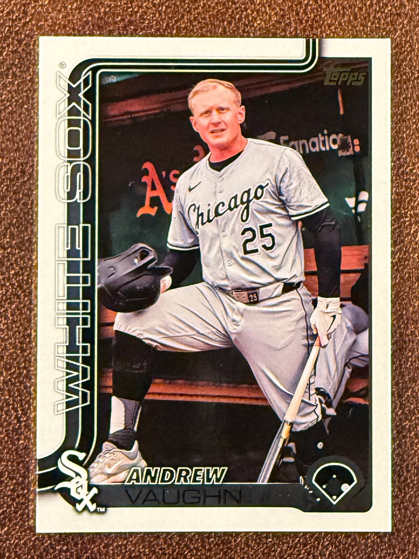 Andrew Vaughn - 2025 Topps Series 1 - Golden Mirror SSP - White Sox