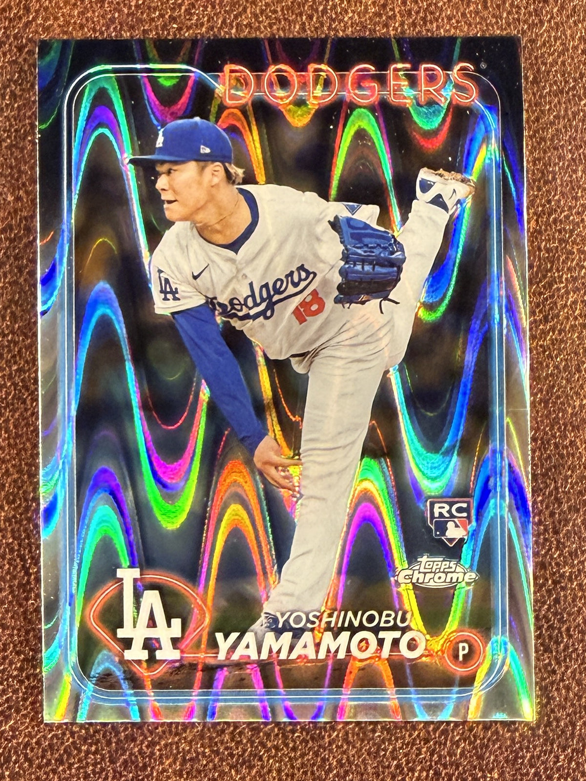 Yoshinobu Yamamoto - 2024 Topps Chrome - Rookie Raywave Refractor - Dodgers
