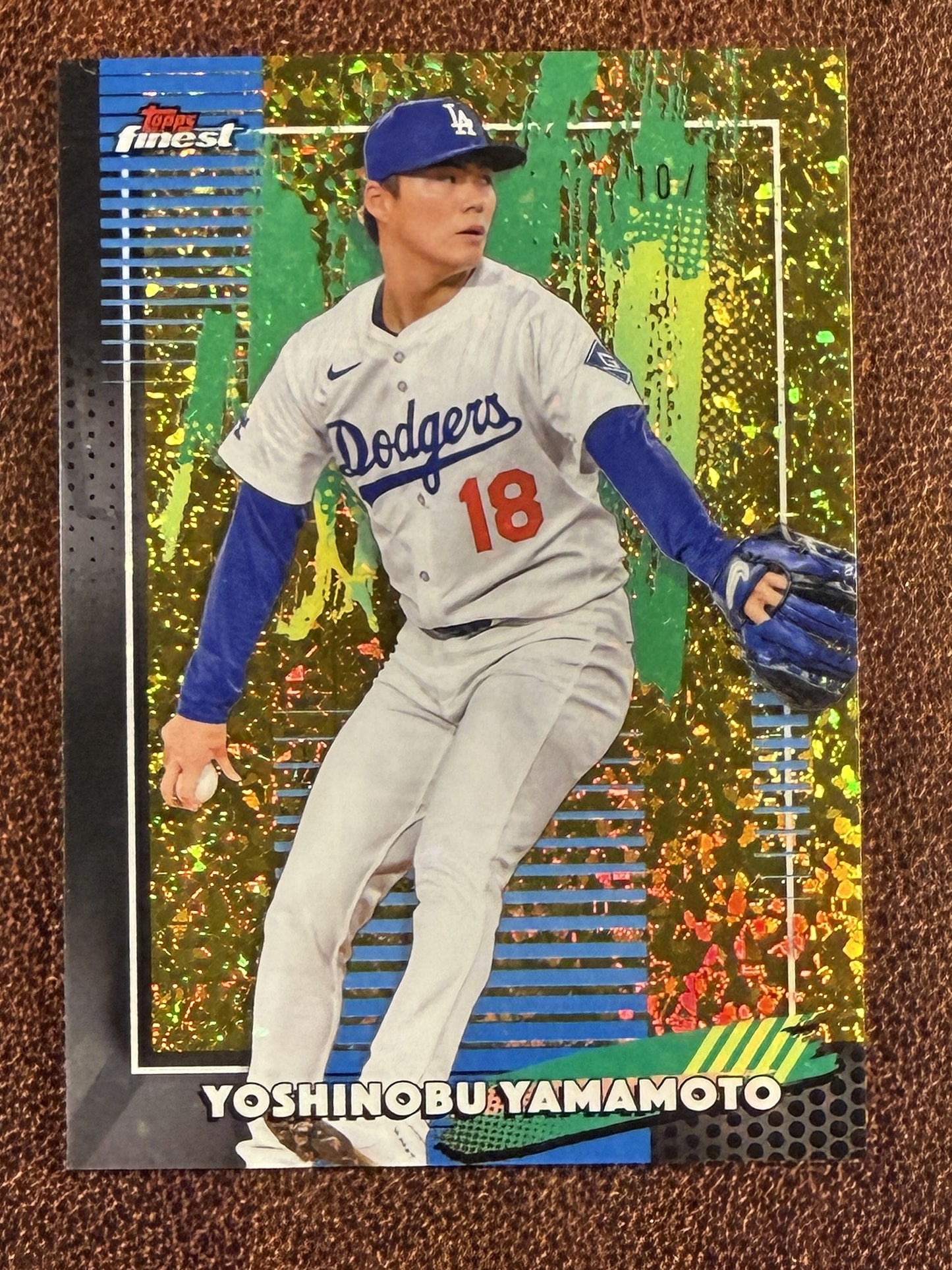Yoshinobu Yamamoto - 2026 Topps Finest - GOLD Common Mini Diamond /50 - Dodgers