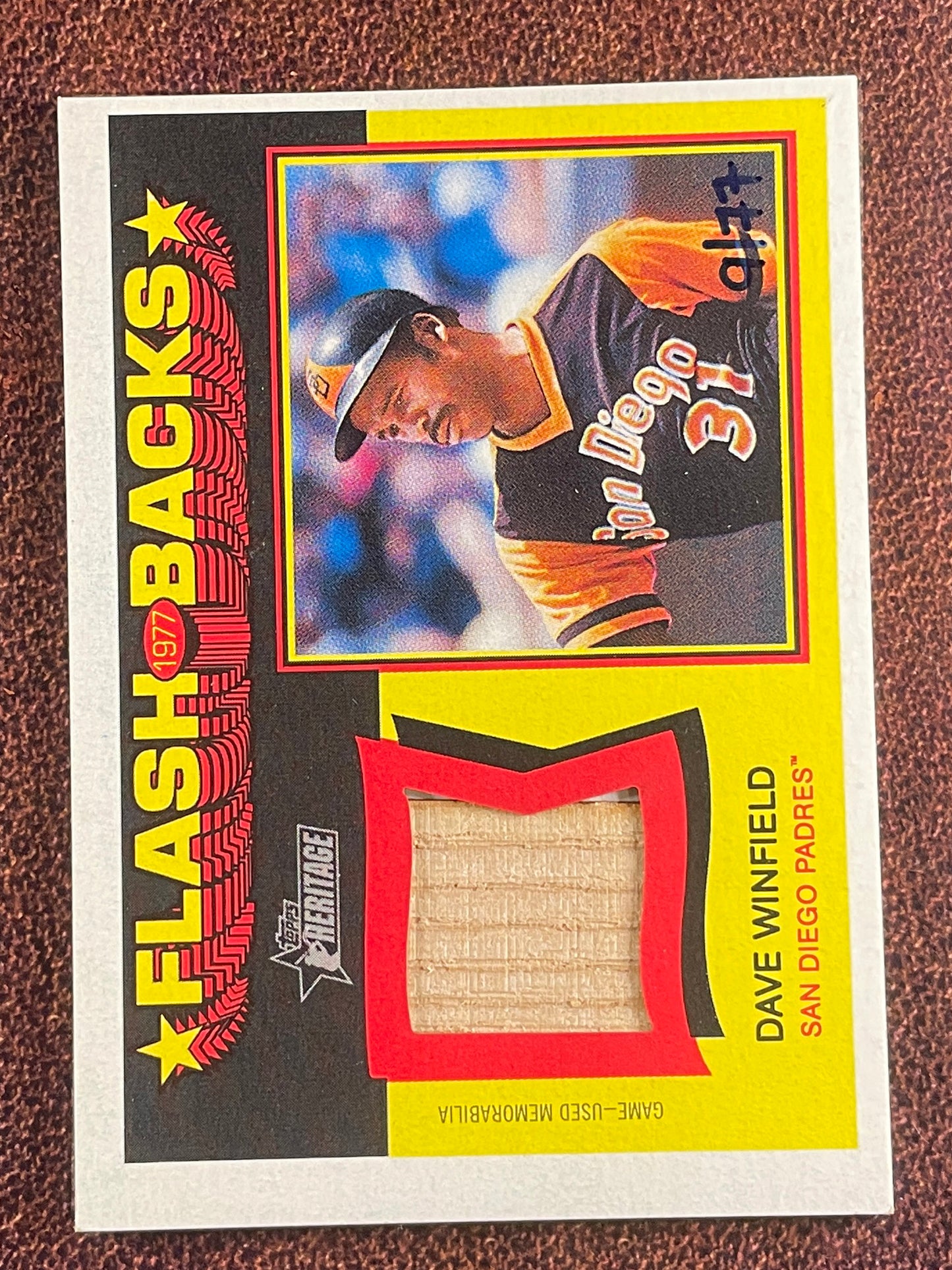 Dave Winfield - 2026 Topps Heritage - Flashbacks RELIC /77 (*Centering/Relic alignment*) - Padres