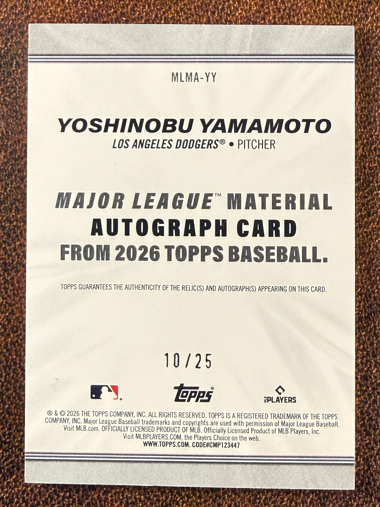 Yoshinobu Yamamoto - 2026 Topps Series 1 - ORANGE Major League Material AUTO /25 (*Corner/Edge Whiting*) - Dodgers