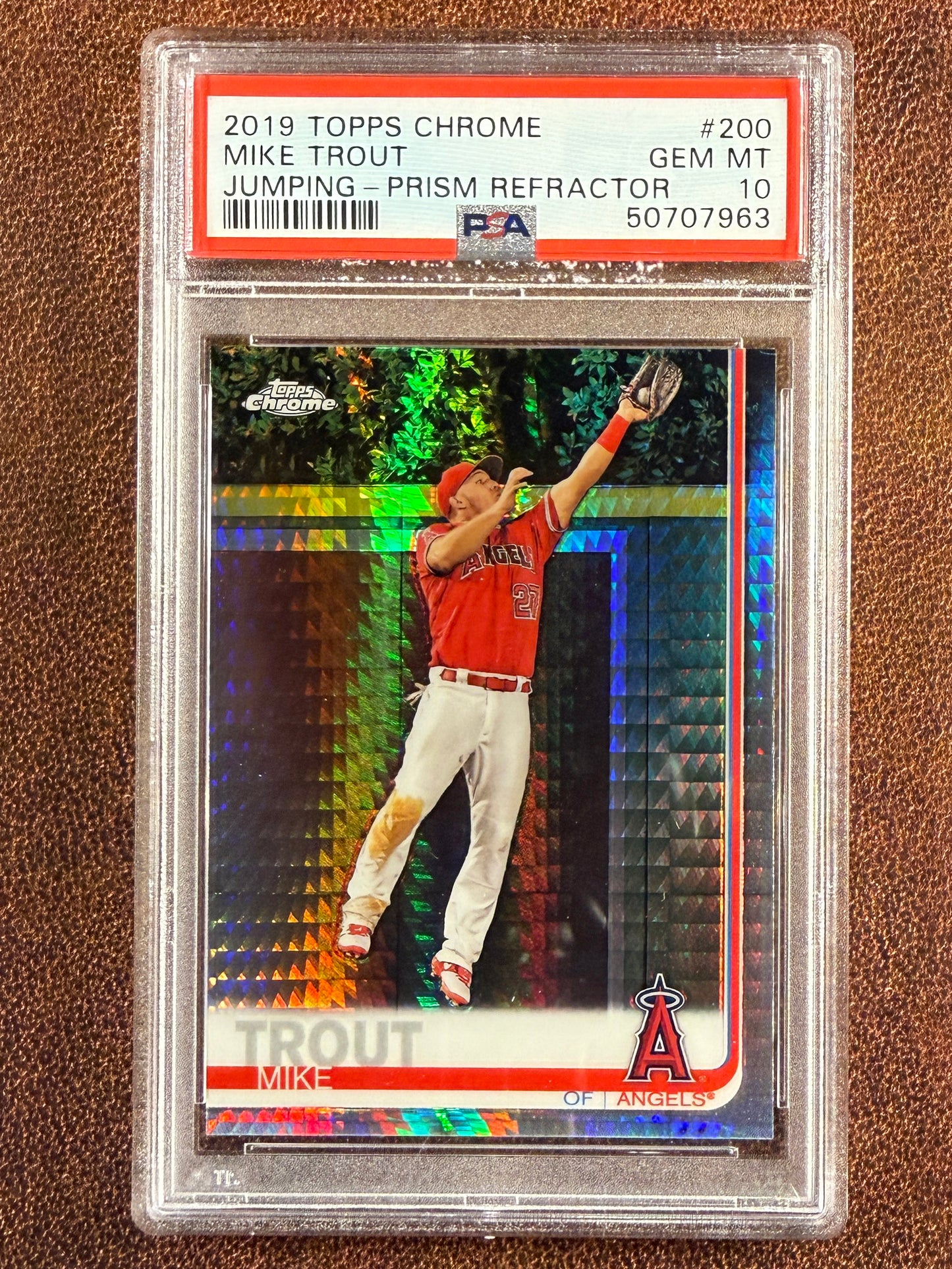 Mike Trout - 2019 Topps Chrome - Prism Refractor (PSA 10) - Angels