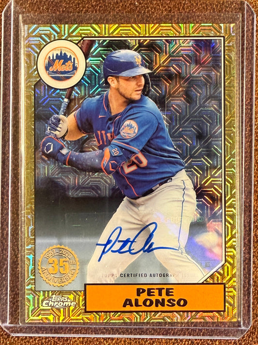 Pete Alonso - 2022 Topps Series 1 - Silver Pack GOLD AUTO /30 - Mets