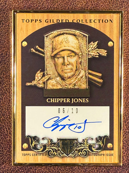 Chipper Jones - 2022 Topps Gilded - GOLD Framed Hall of Fame AUTO /10 - Braves