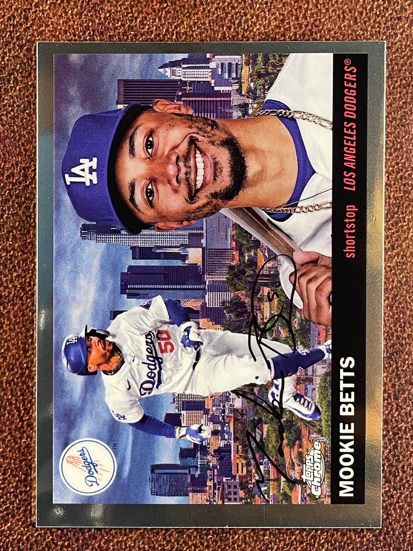 Mookie Betts - 2025 Topps Chrome Platinum - City Variation (*Centering*) - Dodgers