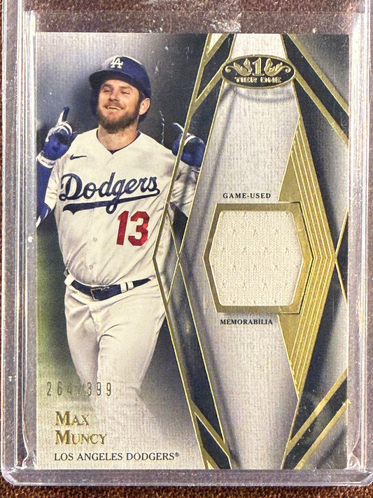 Max Muncy - 2022 Topps Tier One - Game Used Legends RELIC /399 - Dodgers