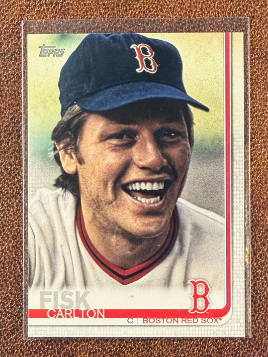 Carlton Fisk - 2019 Topps Series 2 - Legend Image Varation SP - Red Sox