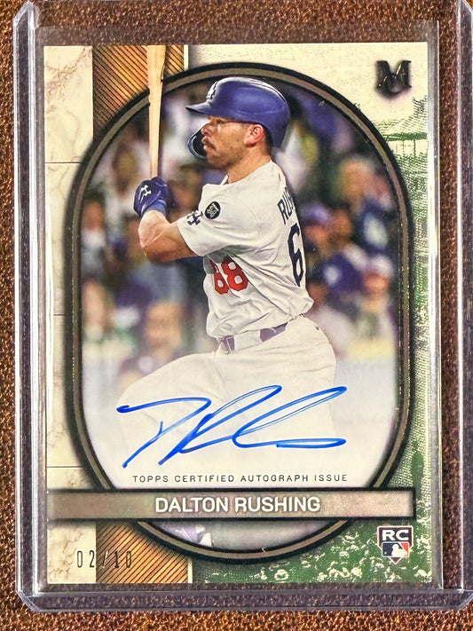Dalton Rushing - 2025 Topps Museum Club - Rookie AUTO /10 (**1 Corner Issue**) - Dodgers