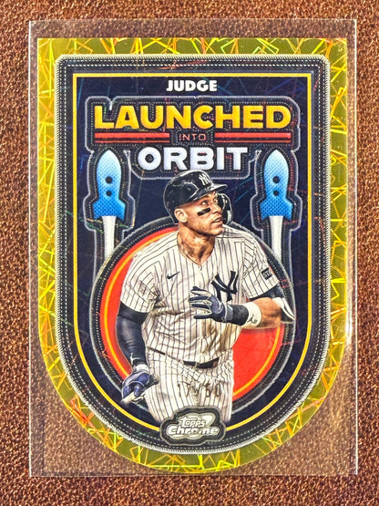 Aaron Judge - 2025 Topps Chrome Cosmic - Launched into Orbit GOLD /50 - Yankees