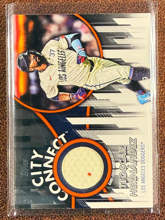 Teoscar Hernandez - 2026 Topps Series 1 - Orange City Connect RELIC /25 (*edge issues*) - Dodgers