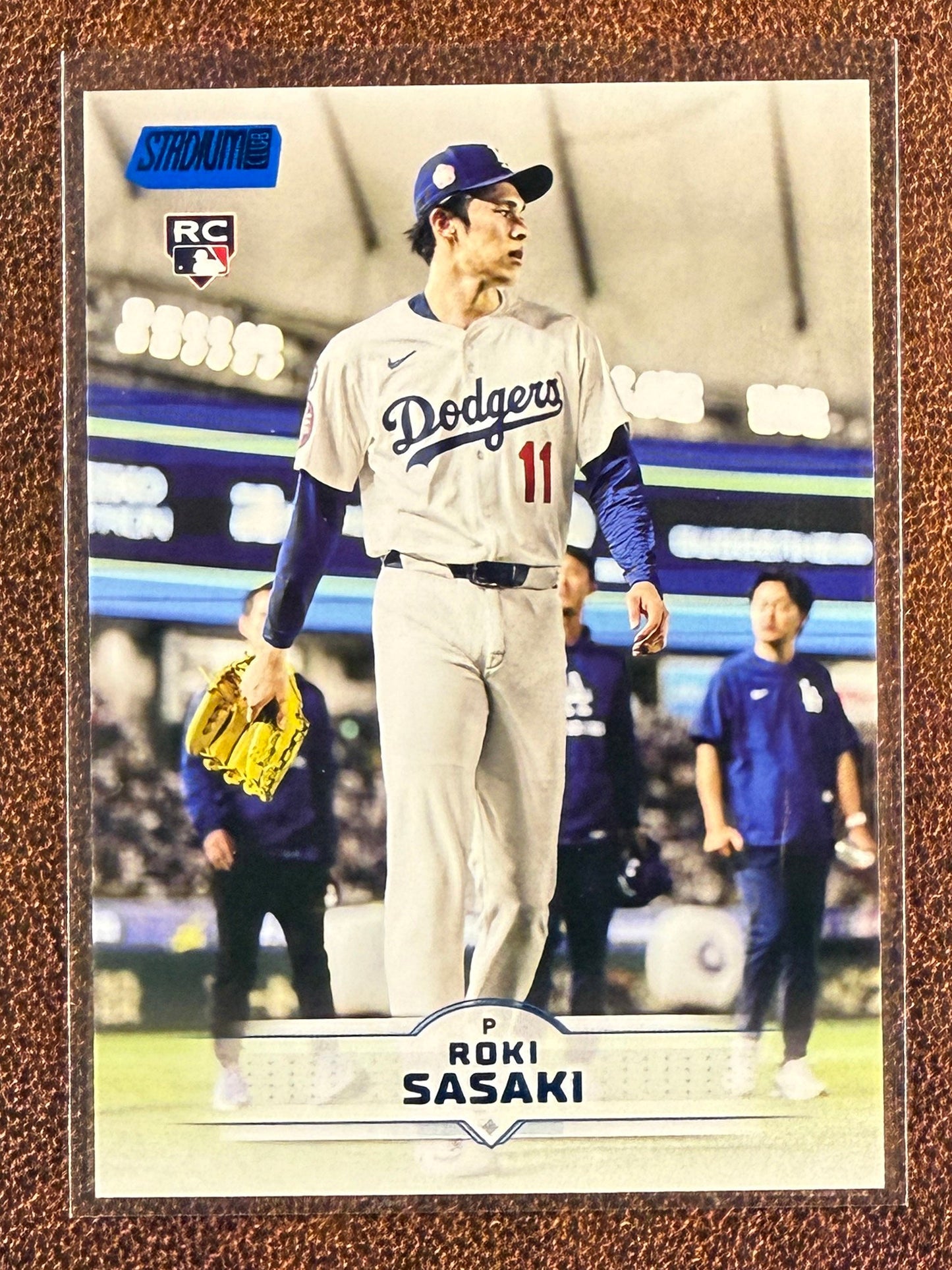 Roki Sasaki - 2025 Topps Stadium Club - Hobby Exclusive Blue Foil - Dodgers