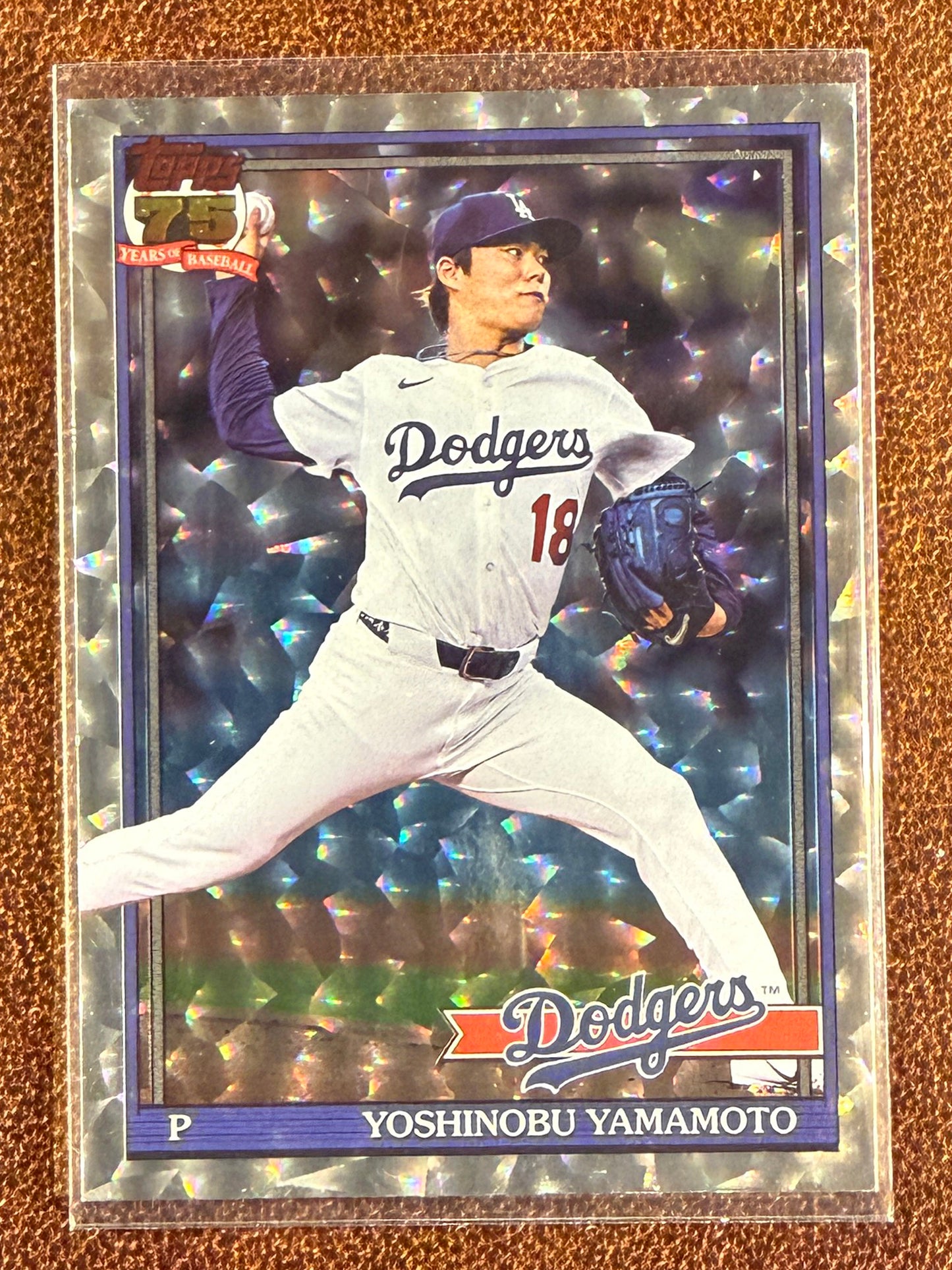 Yoshinobu Yamamoto - 2026 Topps Series 1 - Crackle Foilboard - Dodgers