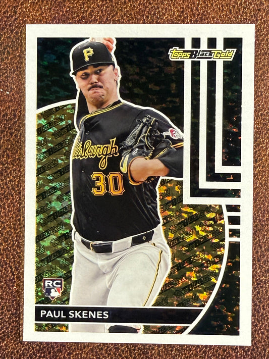 Paul Skenes - 2024 Topps Update - Rookie Black Gold (*Slight back corner whiting*) - Pirates