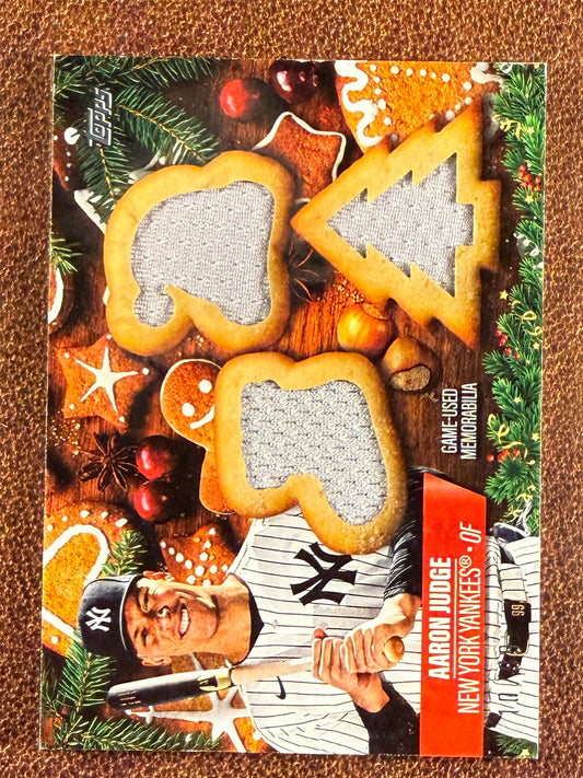 Aaron Judge - 2025 Topps Holiday - Holiday Shape RELIC /99 (*Corner Whiting*) - Yankees