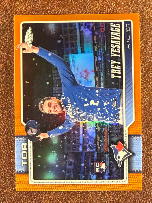 Trey Yesavage - 2026 Topps Chrome - ORANGE Rookie Image Variation /25 - Blue Jays
