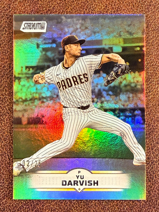 Yu Darvish - 2025 Topps Stadium Club - Rainbow Foilboard /25 - Padres