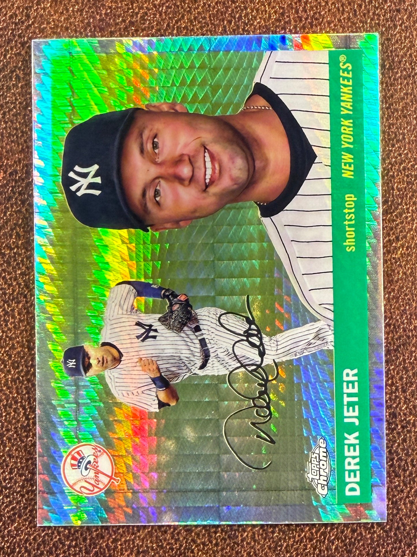 Derek Jeter - 2025 Topps Chrome Platinum - Prism Refractor (*Foil Line*) - Yankees