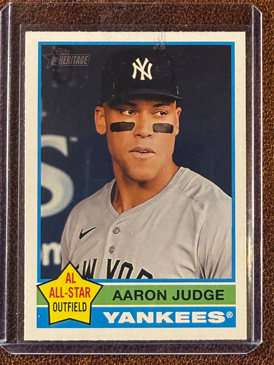 Aaron Judge - 2025 Topps heritage Judge - Flipped Bat SP - Yankees
