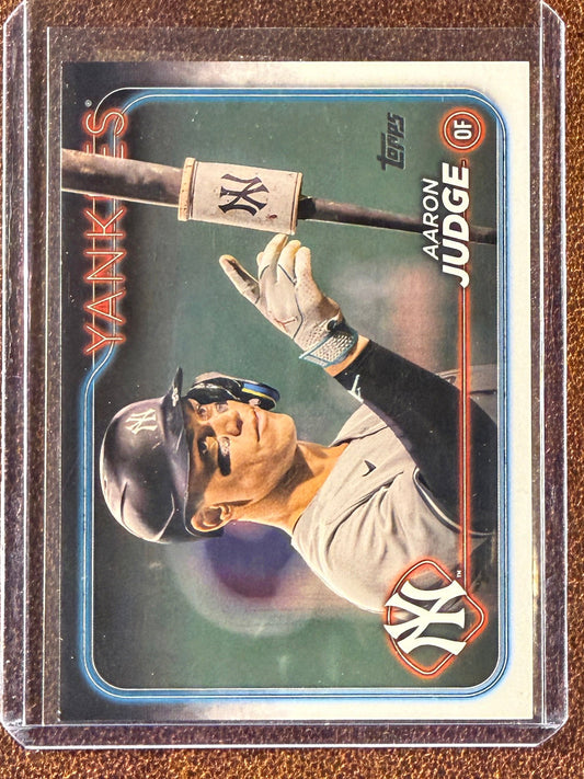 Aaron Judge - 2024 Topps Flagship Collection - Image Variation - Yankees