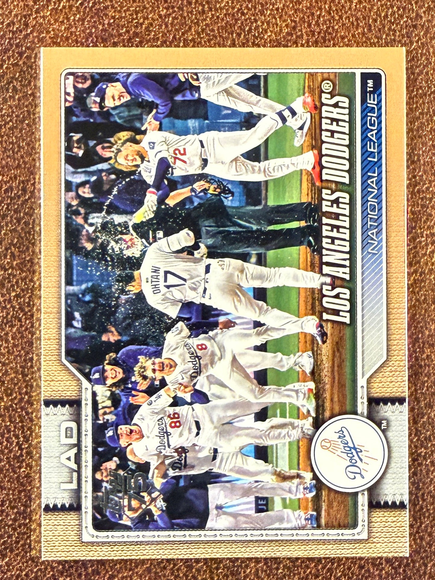 Team Card - 2026 Topps Series 1 - GOLD /2026 - Dodgers