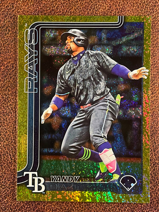 Yandy Diaz - 2025 Topps Series 2 - GOLD Holofoil /50 (*Top Left Corner Issue*) - Rays