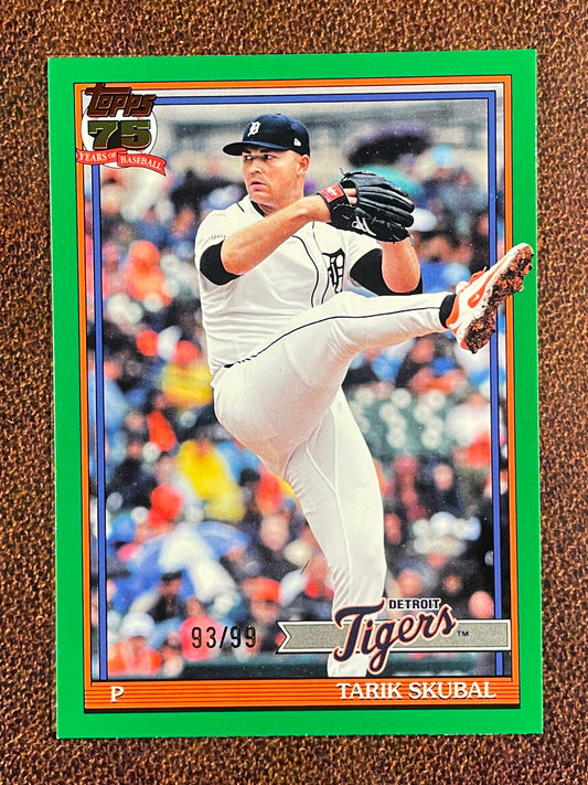 Tarik Skubal - 2025 Topps - GREEN 1991 /99 (*Slight cornerin whiting*) - Tigers